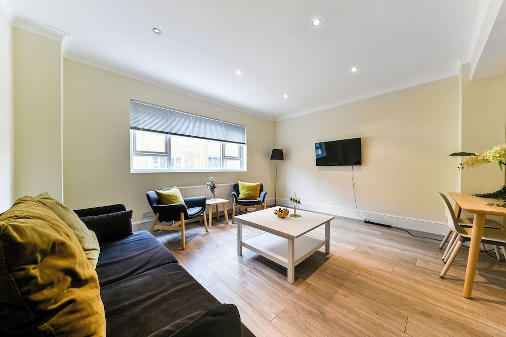 South Kensington Townhouse Comfort Apartment 8