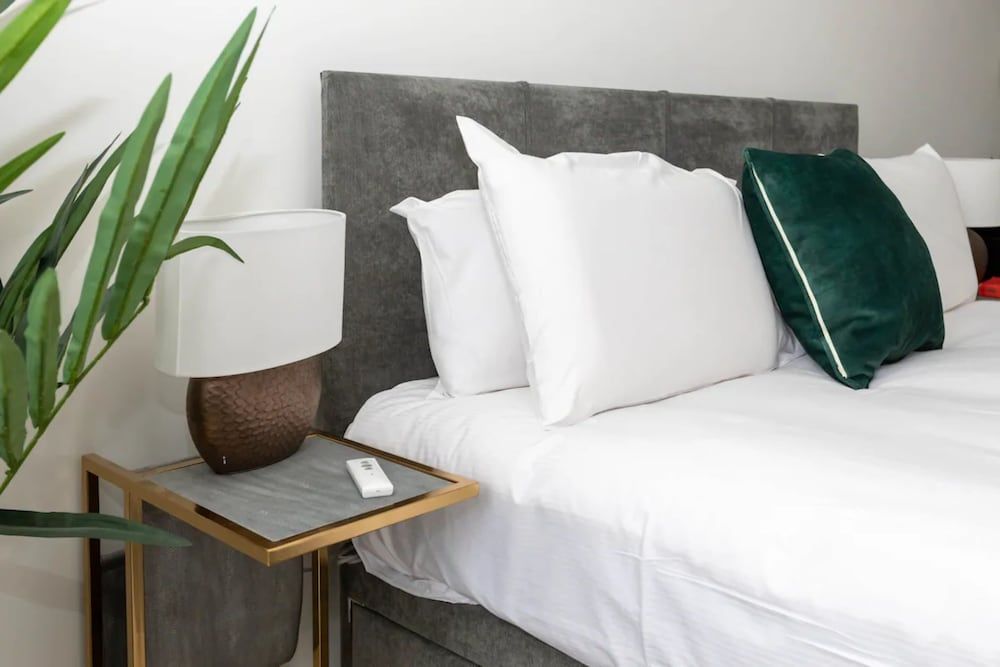 undefined Tranquil & Stylish 1 Bedroom Flat With Private Balcony 10