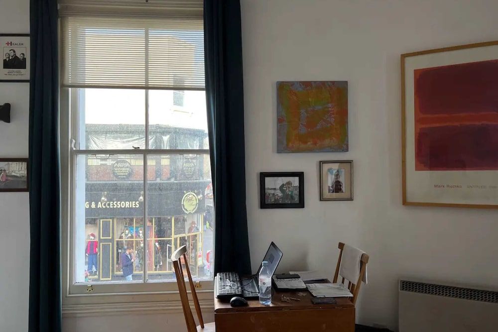 undefined Bright Studio Flat in Notting Hill