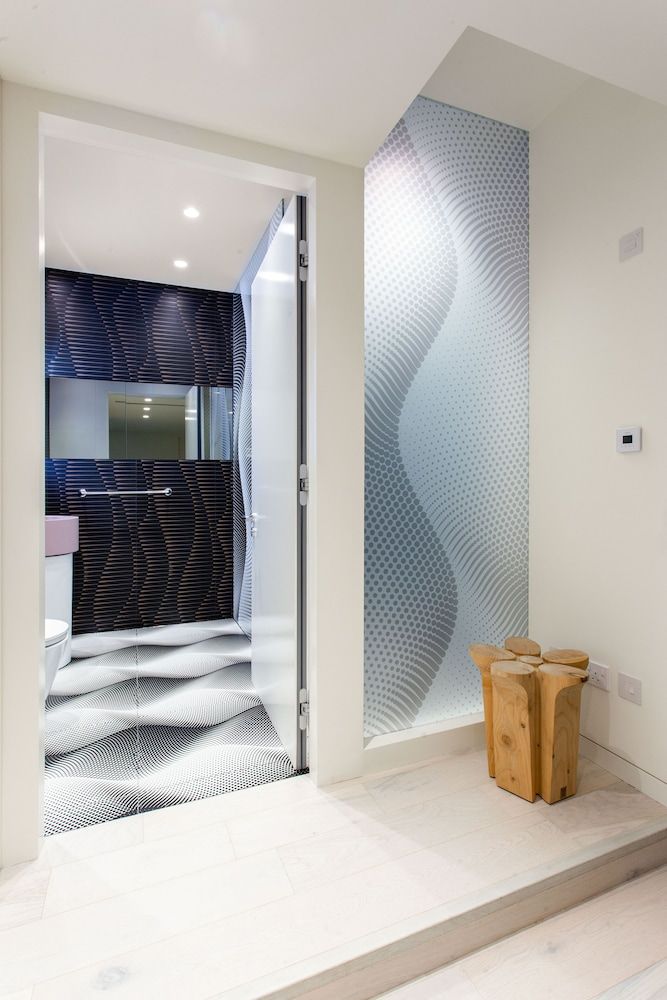 Designer Apartment in Mayfair Premium Double Room 24