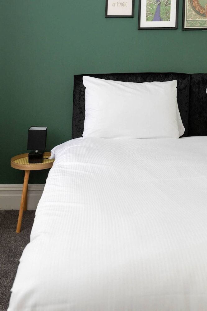 undefined Peaceful and Light 1 Bedroom Flat in Kilburn 6