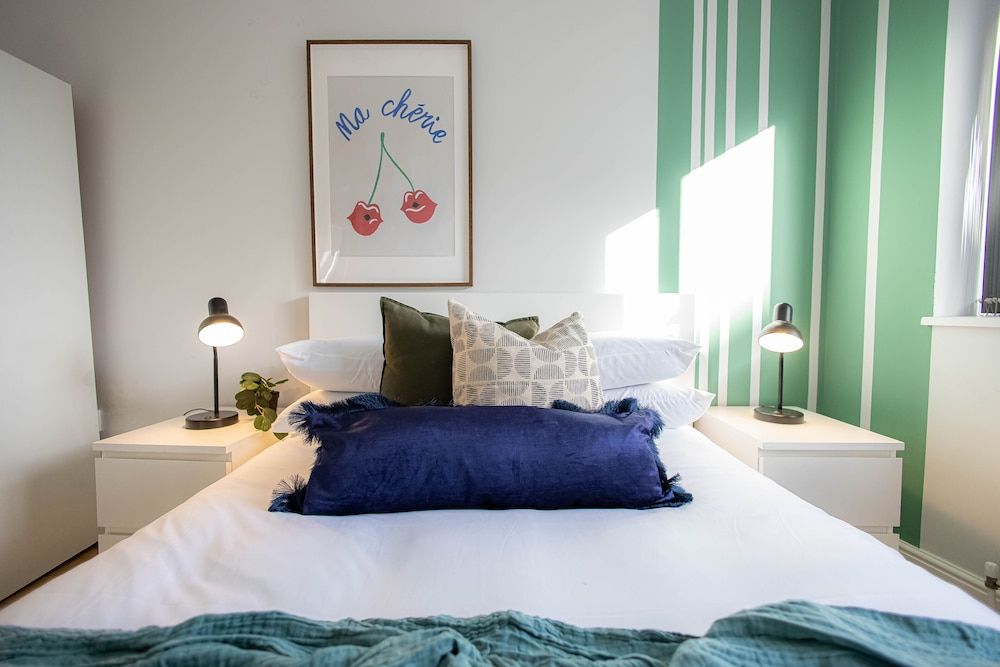 undefined Cosy Apts near Chalk Farm & Camden Mkt