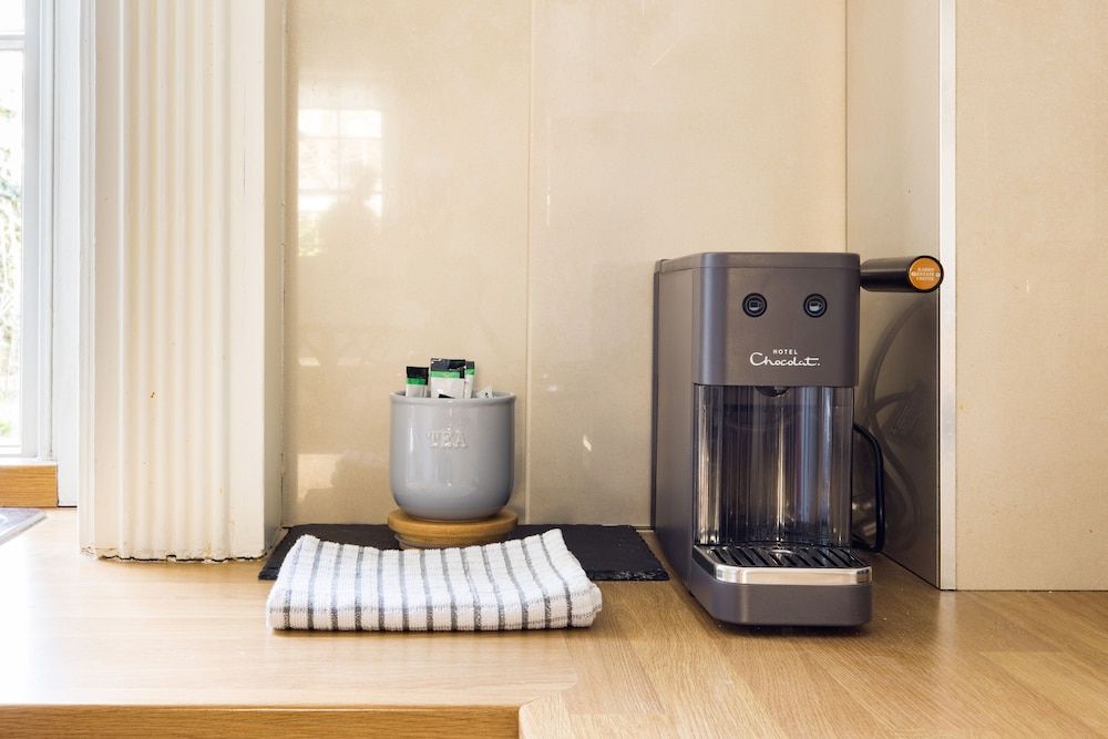 Mornington Crescent Apartments Deluxe Apartment 14