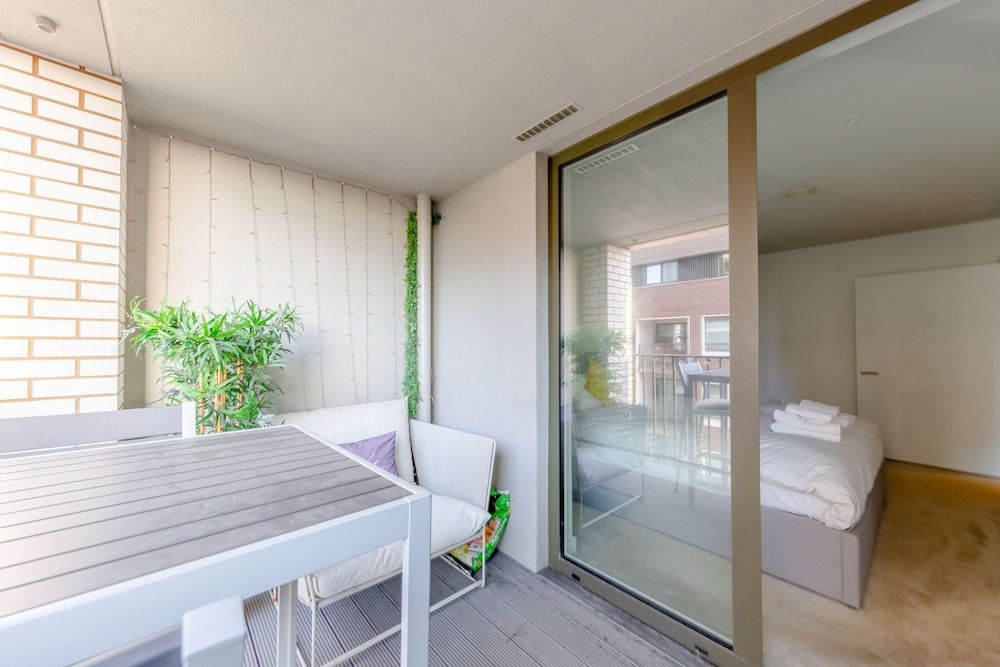 undefined Bright Flat in Elephant & Castle 2
