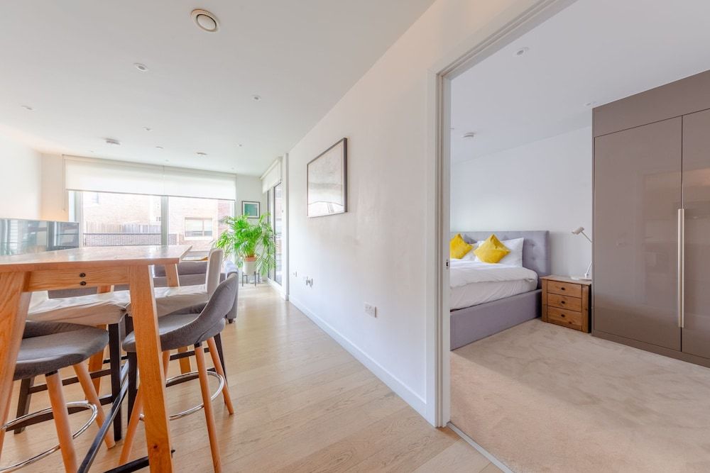 undefined Bright Flat in Elephant & Castle 5