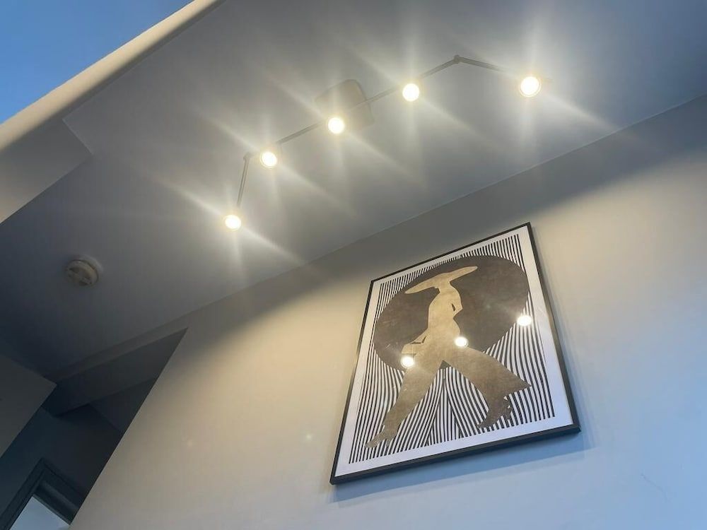 undefined Modern Two Bedroom Apartment in Fulham by Sojo Stay 9