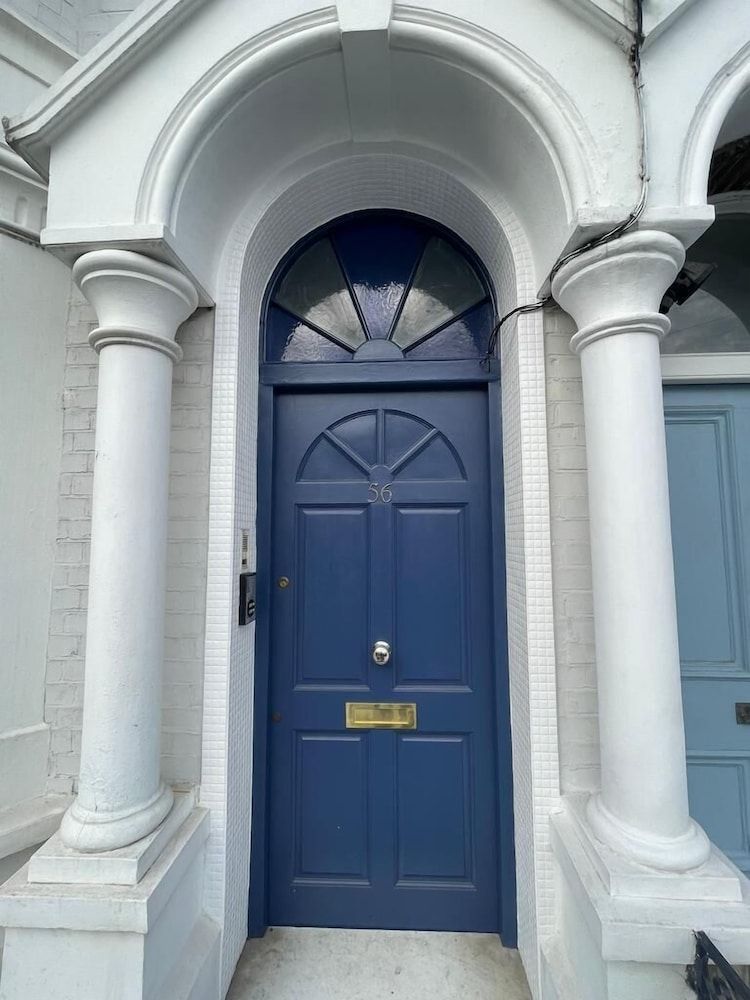 undefined Modern Two Bedroom Apartment in Fulham by Sojo Stay 10