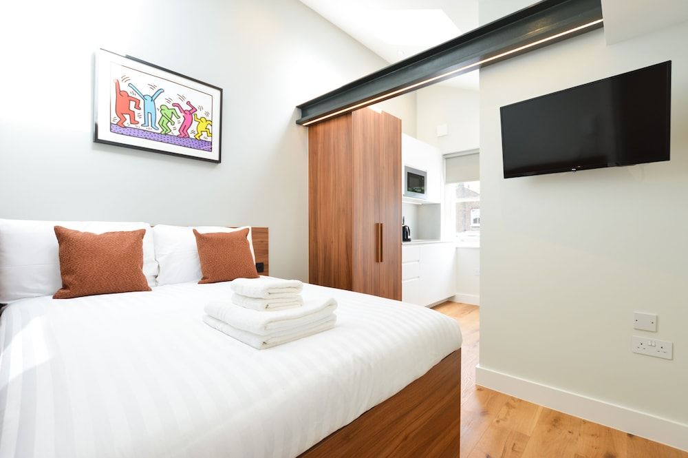 Leinster Square Serviced Apartments by Concept Apartments Small Studio Apartment