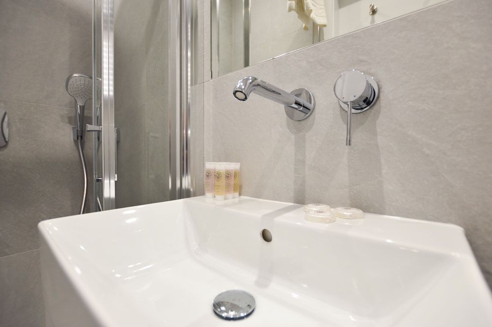 Leinster Square Serviced Apartments by Concept Apartments Lower Ground Standard Studio 5