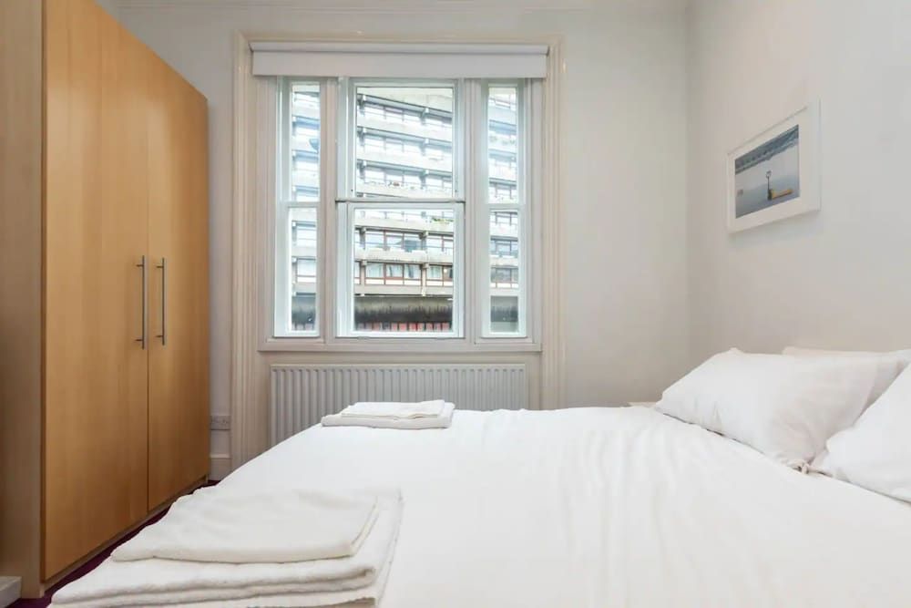 undefined 2 Bedroom 2 Bathroom Victorian Maisonette in Barbican 10