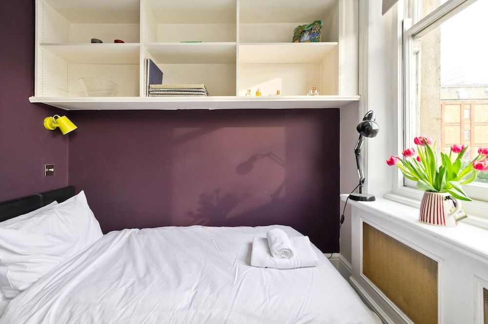 undefined Charming Apartment Close to Kings Road Chelsea by Underthedoormat 5