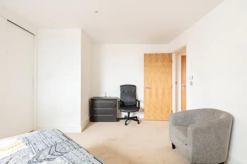 undefined Remarkable 2-bed Apartment in London Amazing Views 3