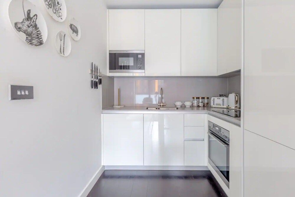 undefined Stylish 1 Bedroom Flat in Nine Elms 8