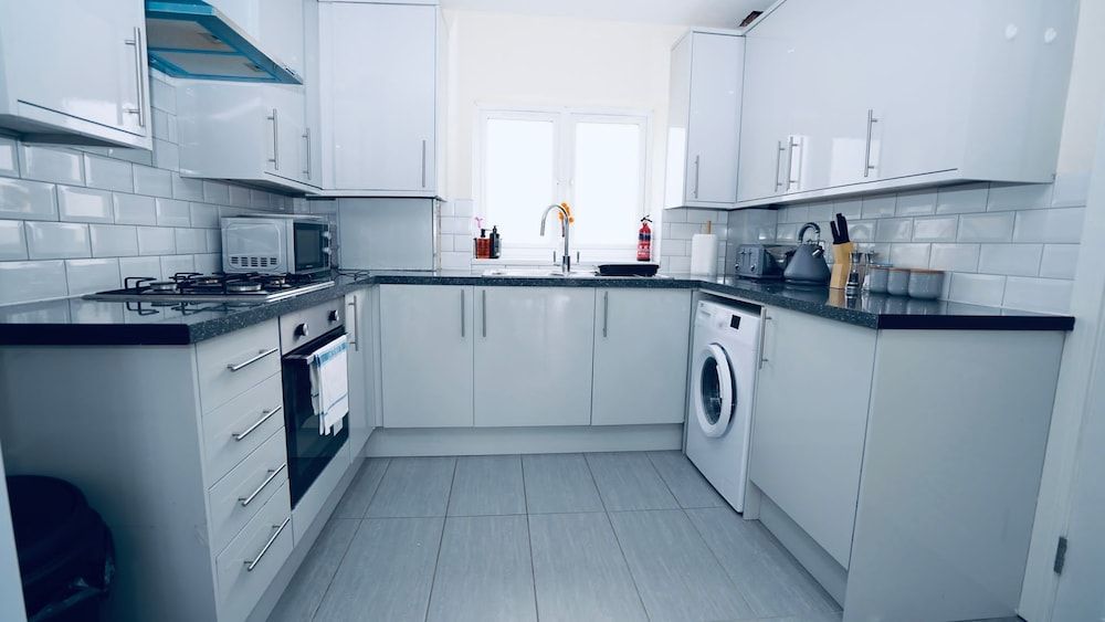 undefined Unique & Luxurious 2bed Apartment London 7