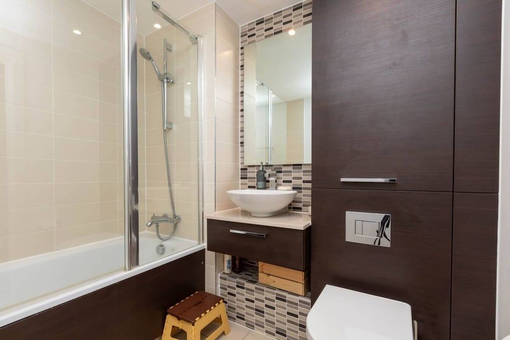 undefined Spacious 2 Bedroom Flat With City Views in Bermondsey 10