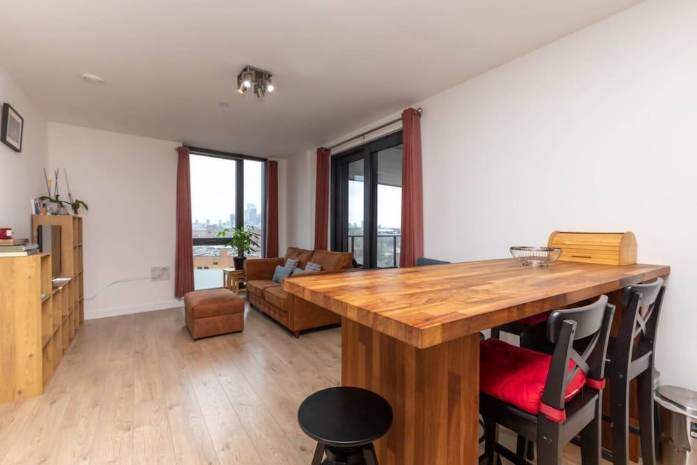 undefined Spacious 2 Bedroom Flat With City Views in Bermondsey