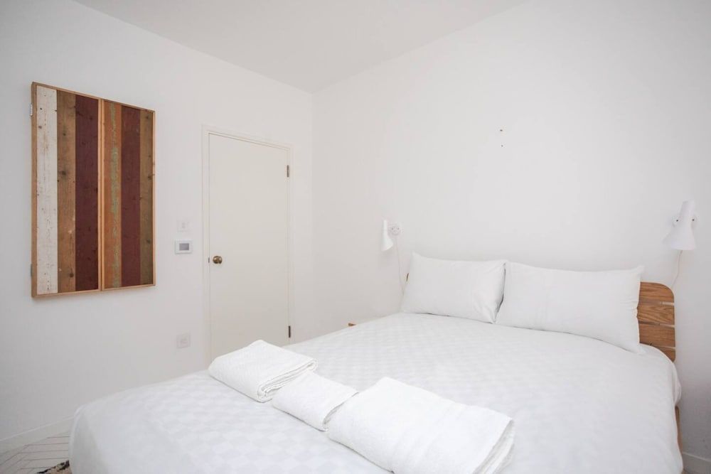undefined Stylish and Unique 1 Bedroom Flat in Shoreditch