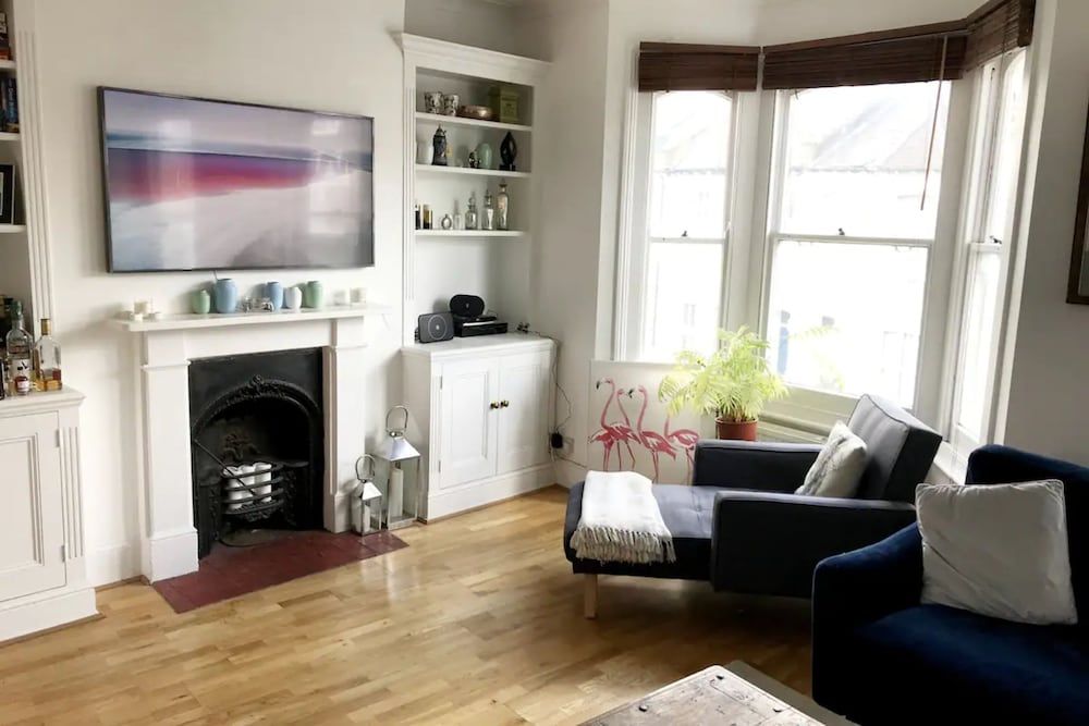 undefined Stylish 2 Bedroom Apartment in Fulham With a Garden Terrace 10