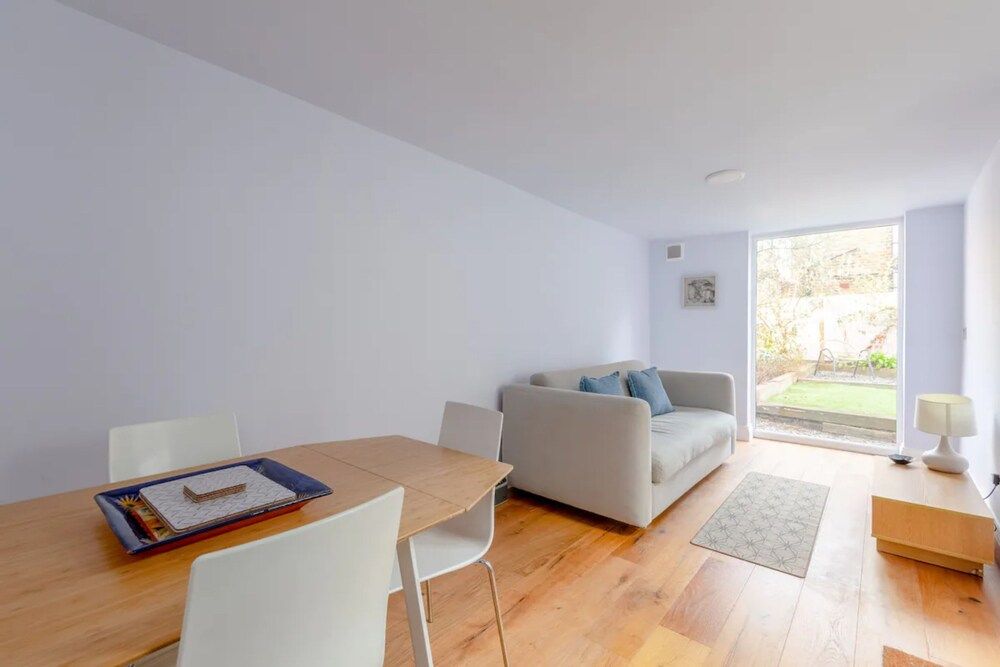 Tranquil 1 Bedroom Flat in Peckham Basic Apartment, 1 King Bed 10