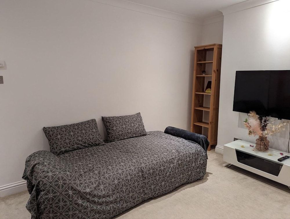 Fully-equipped Flat in the City of London Apartment 11