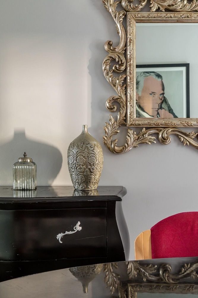 undefined Picktheplace 3-bedroom Portman Square 10