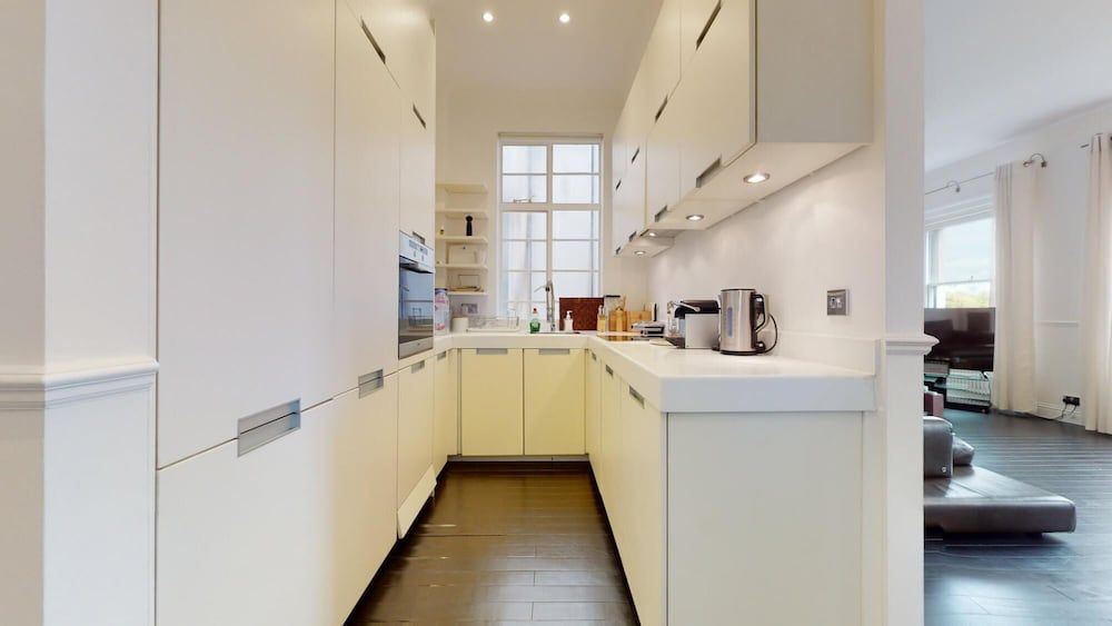 undefined Hyde Park Gardens - 2 Bedroom Apartment 10