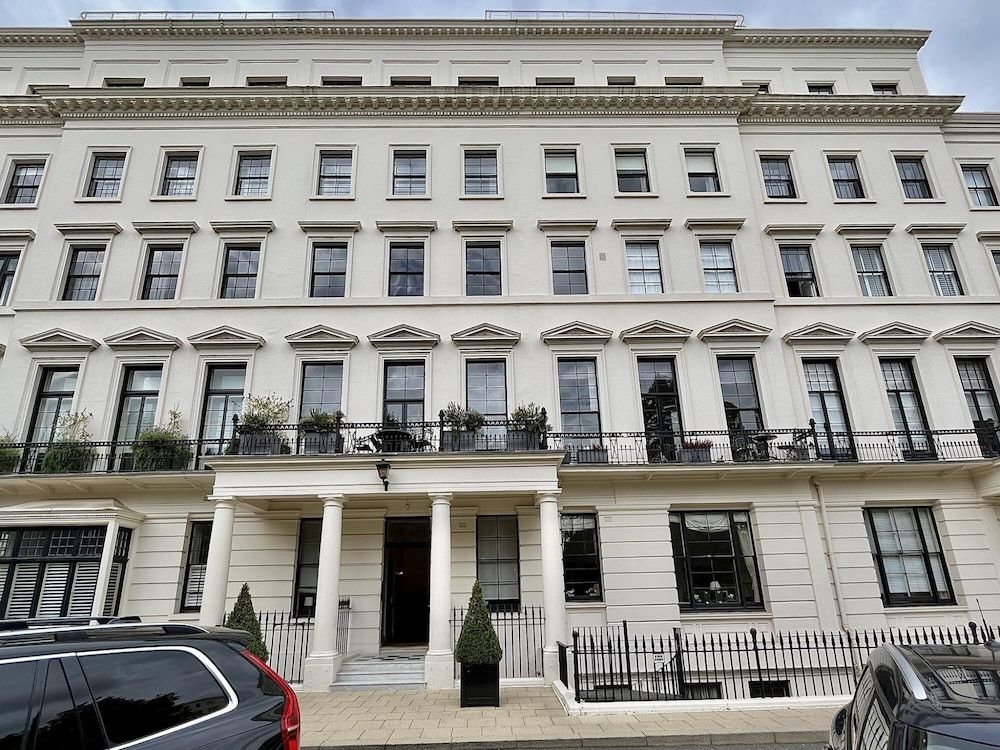 undefined Hyde Park Gardens - 2 Bedroom Apartment