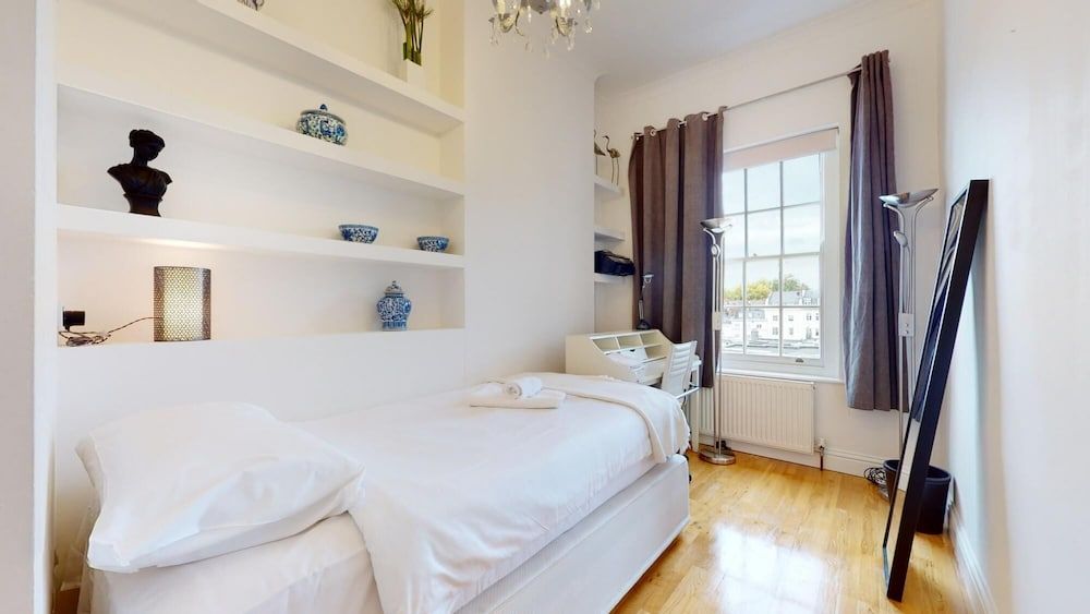 undefined Hyde Park Gardens - 2 Bedroom Apartment 9