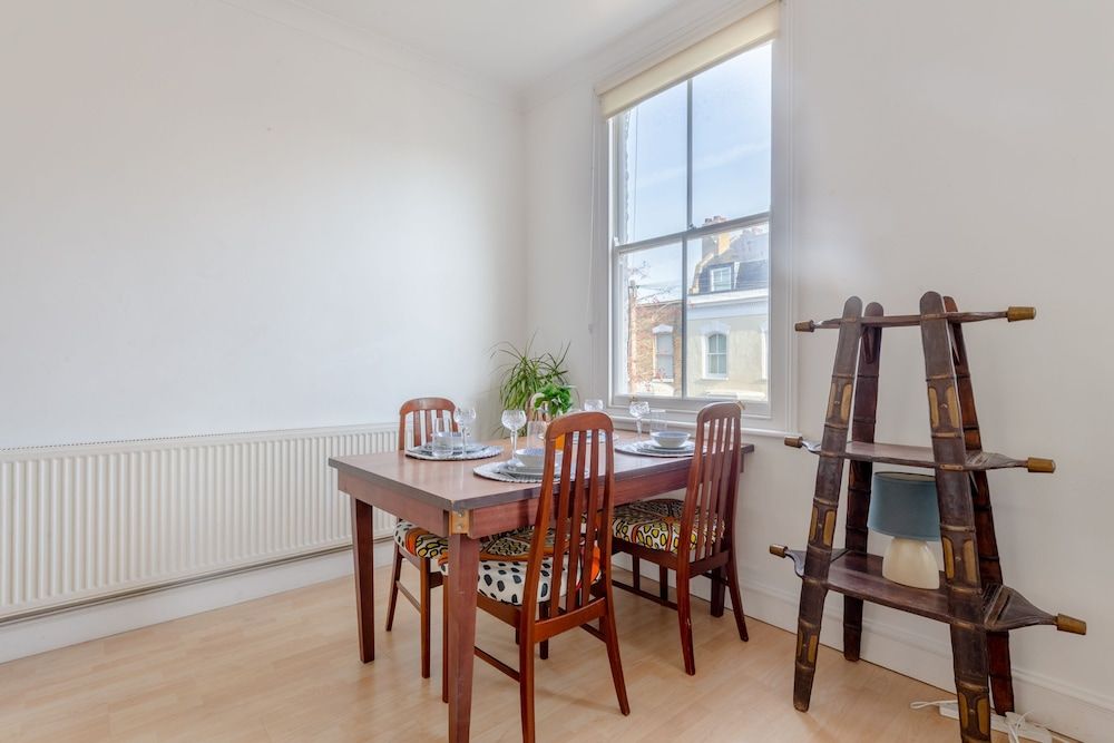 undefined Spacious 3 Bedroom Flat in Brixton 4