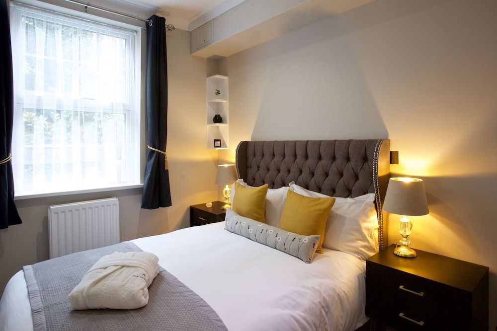 undefined Avari Apartments - Winchester Collection 9