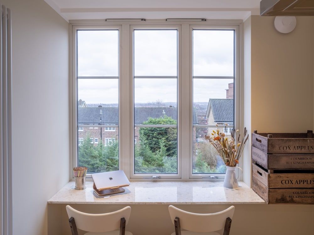 undefined Stylish Studios SOUTHFIELDS STATION 9