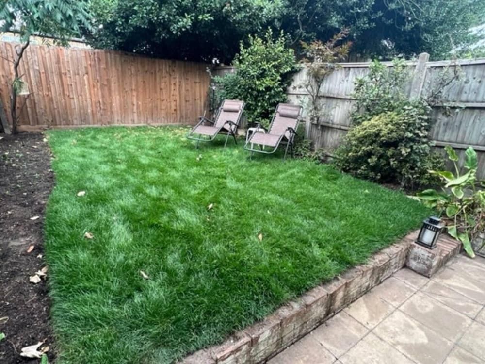 undefined Charming 1-bed Apartment in West London 9