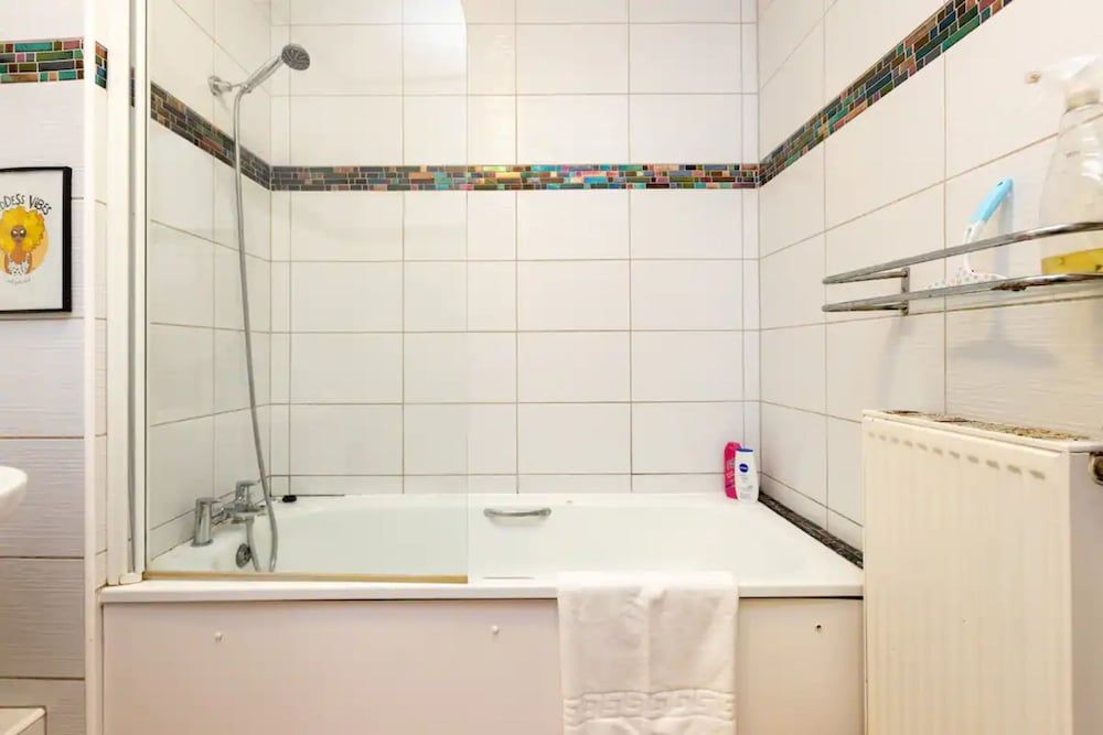 Cosy 1 Bedroom Flat in Shadwell Basic Apartment, 1 King Bed 17