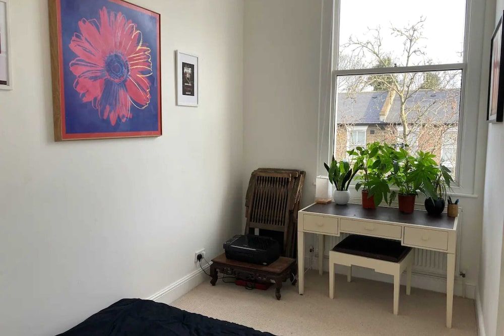 undefined Radiant 2 Bedroom Flat in New Cross - Converted Pub 10