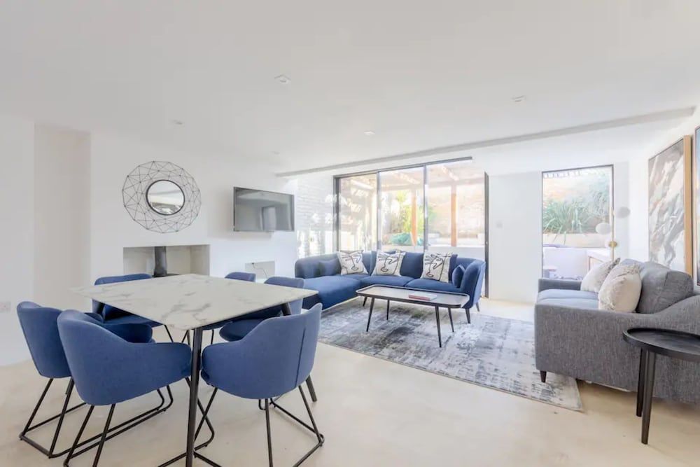 undefined Luxury 2 Bedroom Garden Flat - Hackney 6