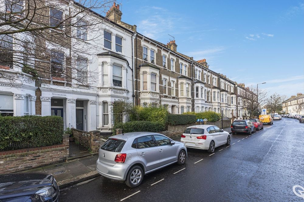 undefined JOIVY Deluxe 2bed apartment with terrace 4