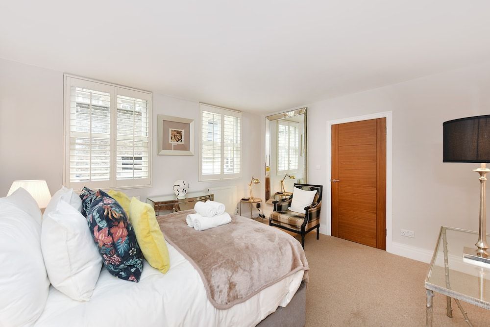 undefined London Choice - South Kensington Mews II 9