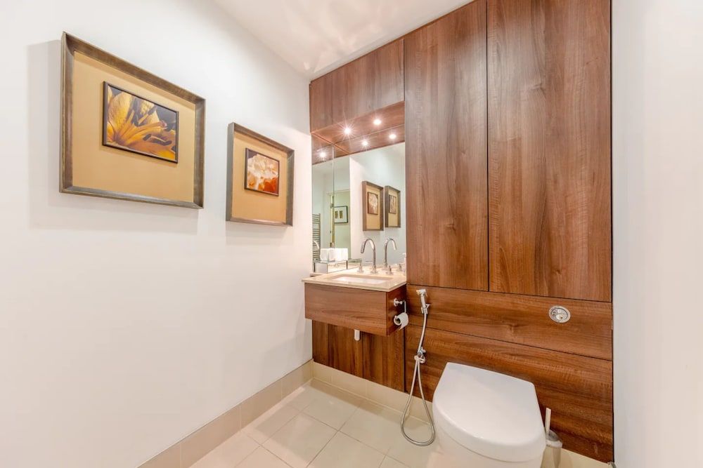 Gorgeous 3 Bedroom Flat in Vauxhall With City Views Basic Apartment, Multiple Beds 23