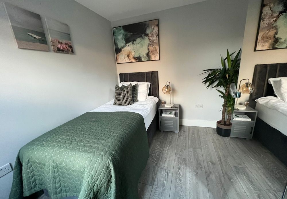 Stanhope Road Apartments City Apartment 7