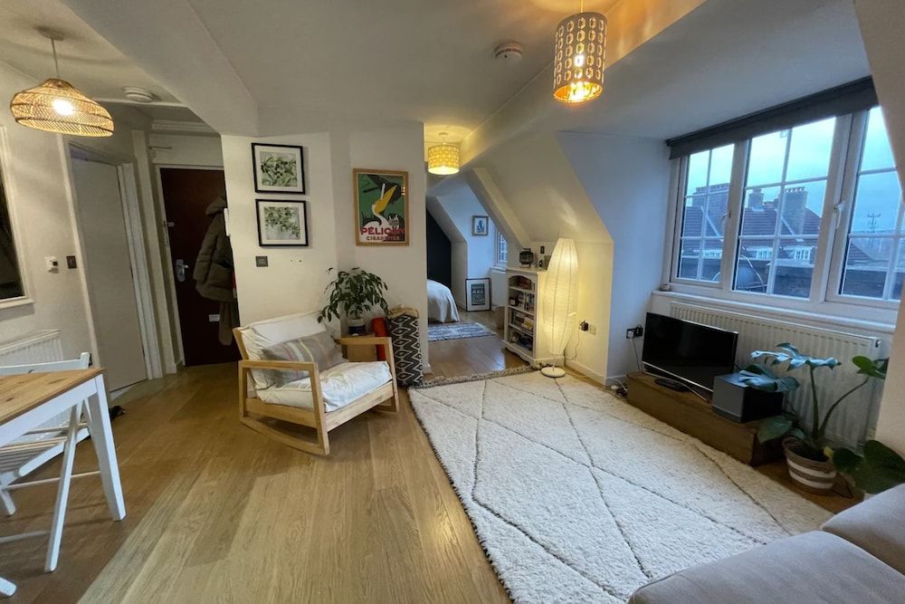 undefined Peaceful & Unique 1BD Studio Flat - Peckham