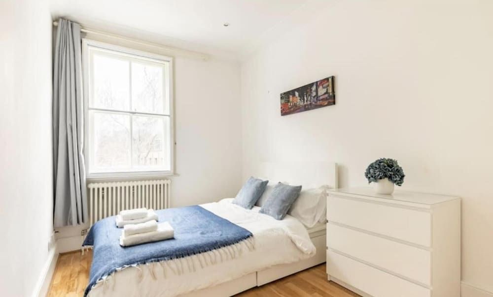 undefined Charming 1-bed Apartment in London 5