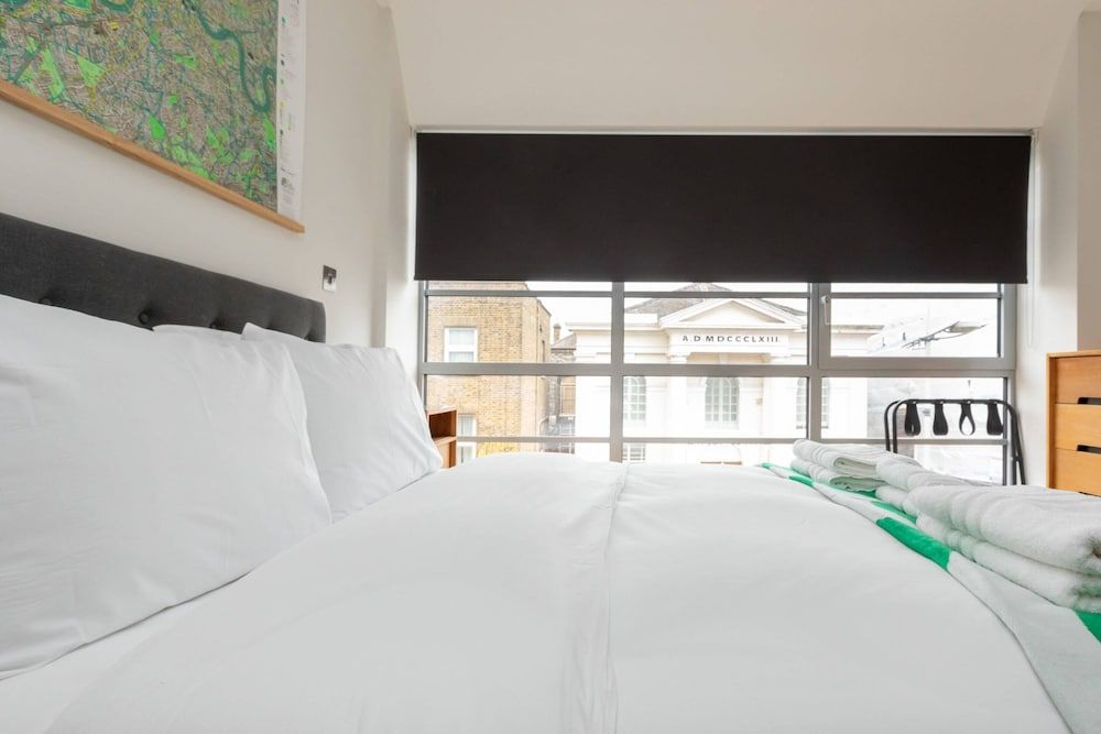 undefined Central and Bright 1 Bedroom Flat - Peckham 7