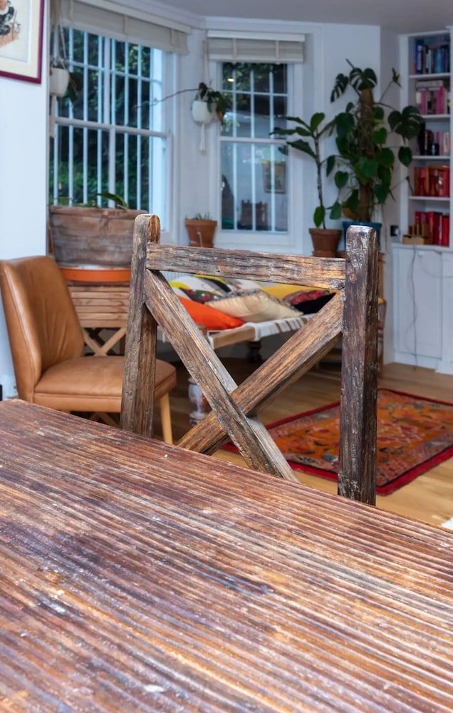 undefined Snug 2BD Flat in Ladbroke Grove 2