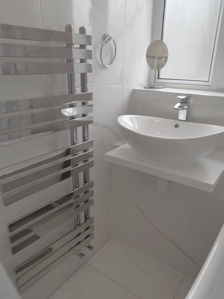 Umbrella Properties Woolwich London Business Apartment 13