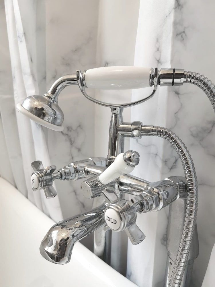 Umbrella Properties Woolwich London Business Apartment 8