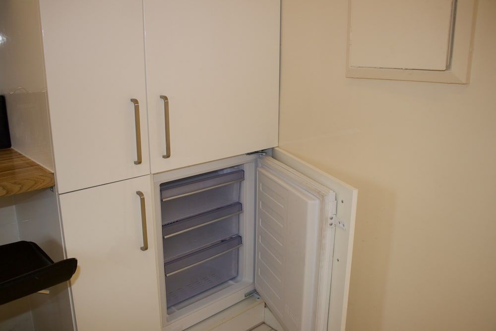 Umbrella Properties Woolwich London Business Apartment 30