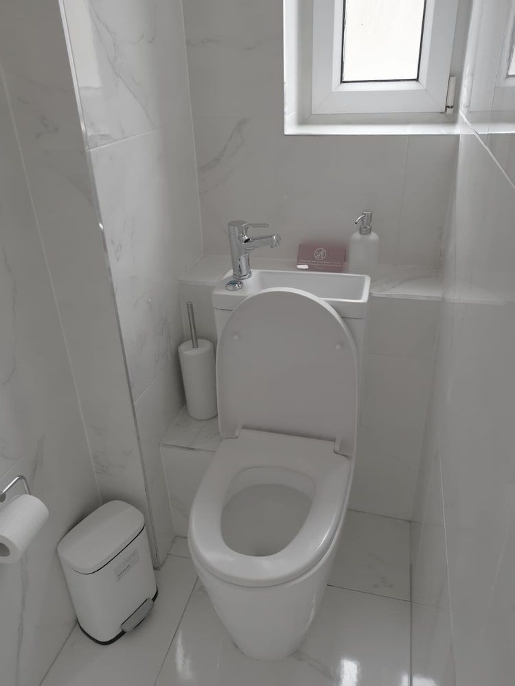 Umbrella Properties Woolwich London Business Apartment 21