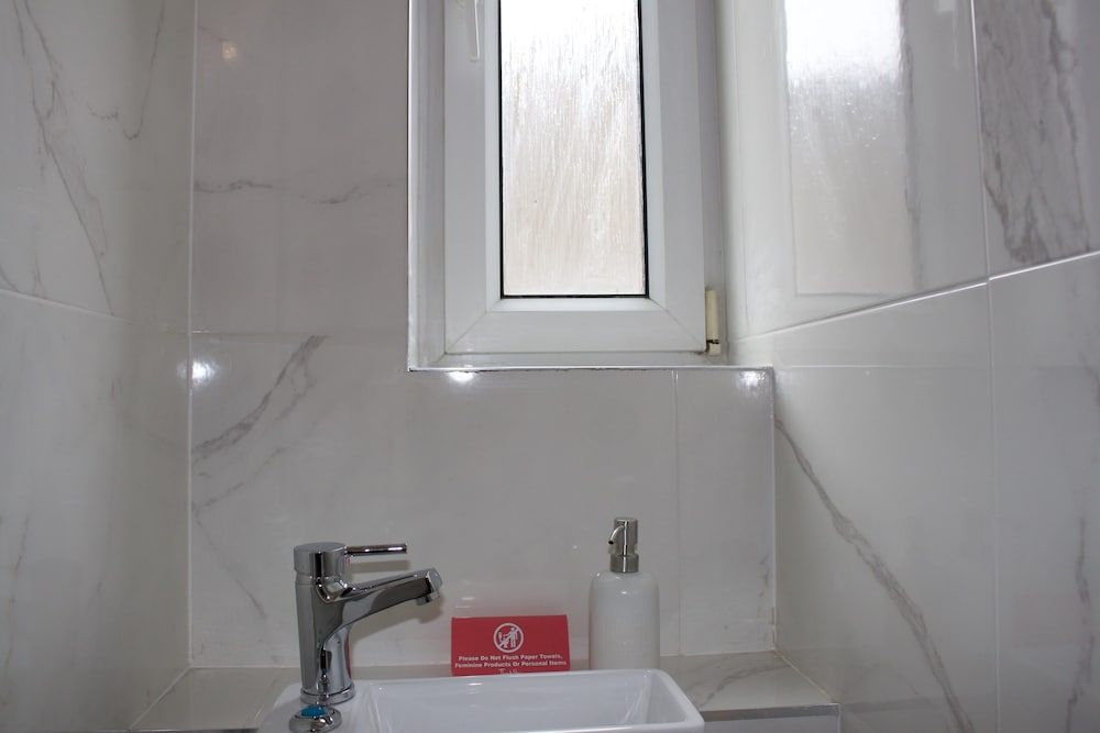 Umbrella Properties Woolwich London Business Apartment 24