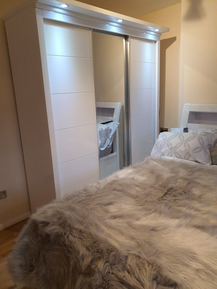 undefined Umbrella Properties Woolwich London 8