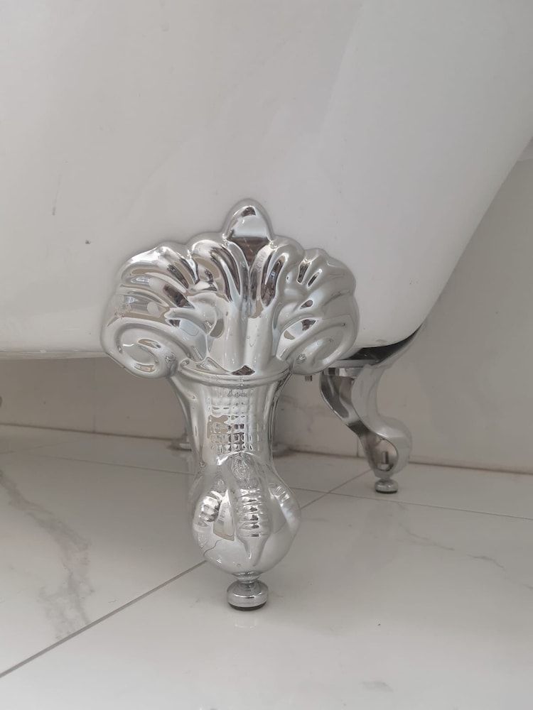 Umbrella Properties Woolwich London Business Apartment 16